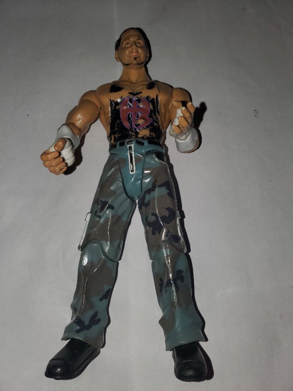 USED VINTAGE WWE WWF 2003 MATT HARDY ACTION FIGURE WRESTLER